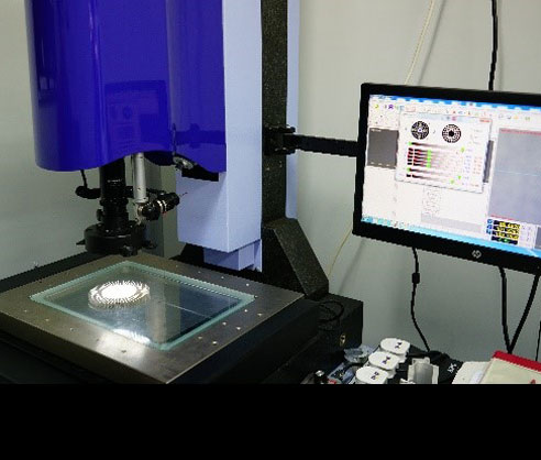 Microscope Measurement Machine